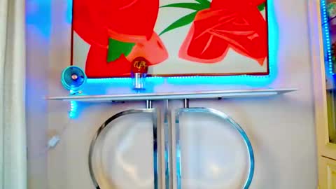 queen_zoe01 online show from 11/10/25, 08:24