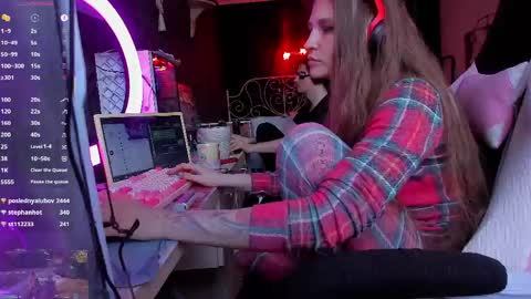Kim online show from 06/03/26, 02:33