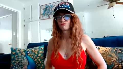 Snapshot of queenamber22 chatting on 07/03/26, 11:33 Queen Amber online show from 07/03/26, 11:33