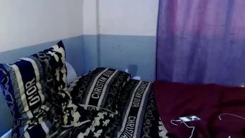 Snapshot of queenbee_mistress chatting on 02/07/25, 07:07 queenbee_mistress online show from 02/07/25, 07:07