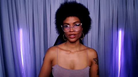 Snapshot of queendom_ing chatting on 02/19/26, 07:15 Sweet Goddess online show from 02/19/26, 07:15