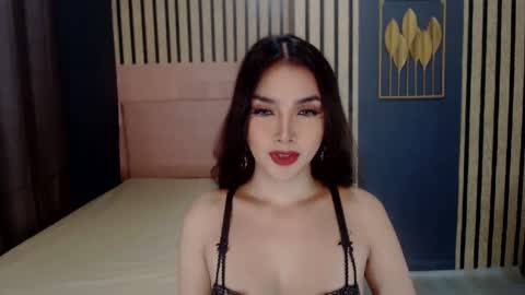 queenemeraldts online show from 01/09/25, 02:33