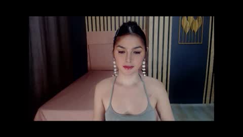 queenemeraldts online show from 01/14/25, 05:30