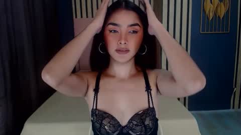 queenemeraldts online show from 02/06/25, 05:35