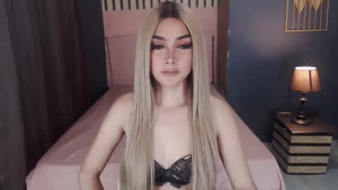 queenemeraldts online show from 02/26/25, 02:26