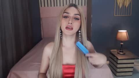 queenemeraldts online show from 02/28/25, 04:54