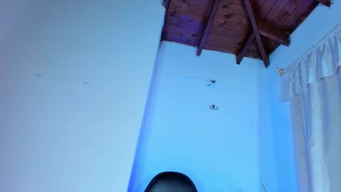 Queen online show from 02/02/26, 06:39