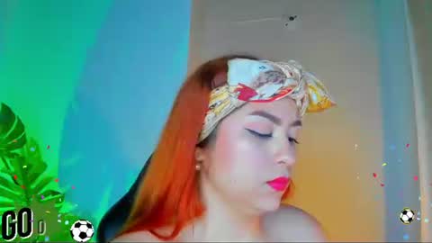 Snapshot of queengrett chatting on 06/12/26, 06:40 Queen online show from 06/12/26, 06:40