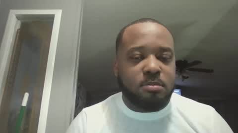 Snapshot of queenking55 chatting on 02/23/26, 08:22 Queen N King Fun Night online show from 02/23/26, 08:22