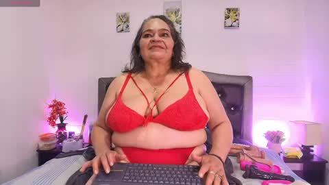 VickyBoobss online show from 05/01/26, 06:12