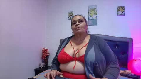 VickyBoobss online show from 06/16/26, 07:49