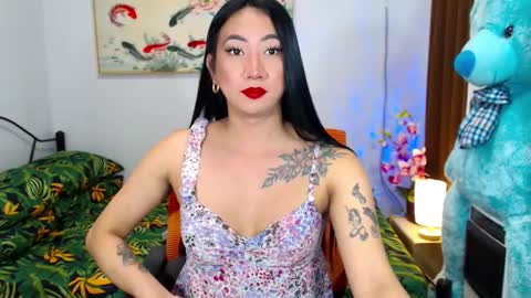 QUEEN online show from 02/02/25, 10:24