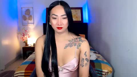 QUEEN online show from 03/09/25, 12:53