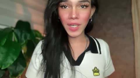 QUEEN online show from 09/14/25, 03:05