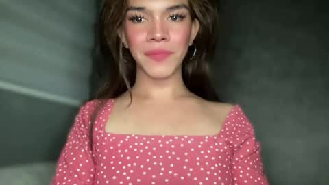 QUEEN online show from 10/08/25, 12:41