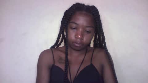 queennaya online show from 08/06/26, 10:06