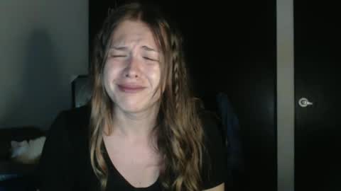 Snapshot of queennicky88 chatting on 12/15/24, 06:07 Nico online show from 12/15/24, 06:07