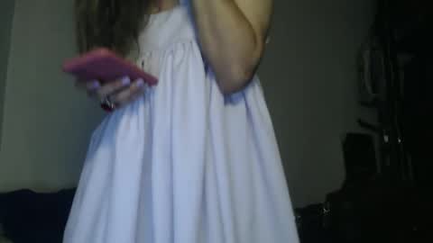 Snapshot of queennicky88 chatting on 12/19/24, 10:24 Nico online show from 12/19/24, 10:24