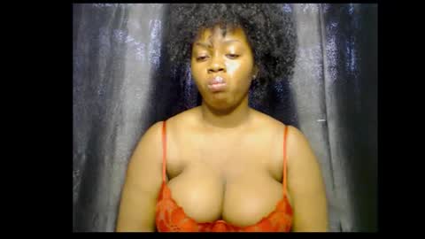 Zoey online show from 11/08/25, 11:54