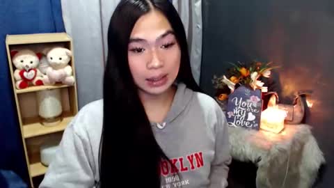 Mikka online show from 04/28/26, 05:51