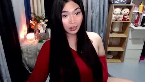 Snapshot of queenofcum169xx chatting on 05/11/26, 05:21 Mikka online show from 05/11/26, 05:21