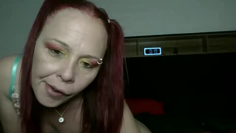 queenofmen69 online show from 04/27/26, 07:17