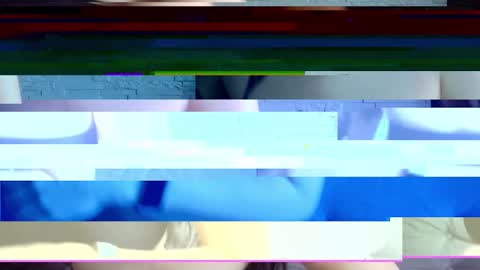 Snapshot of queenofmodels chatting on 11/26/25, 08:48 QueenOfModels online show from 11/26/25, 08:48