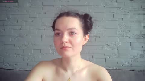 QueenOfModels online show from 05/13/26, 08:23