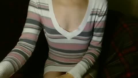 queenoftenderness online show from 01/01/25, 08:04