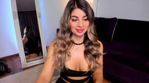 Queennofyuredreams online show from 04/10/26, 11:09