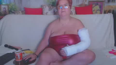 Snapshot of queenpammy chatting on 02/23/25, 08:49 QueenPammy online show from 02/23/25, 08:49