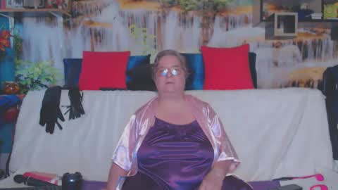 QueenPammy online show from 04/02/26, 05:38