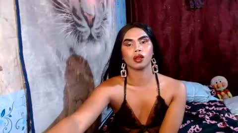 queenpinayebony_xx online show from 06/16/26, 11:46