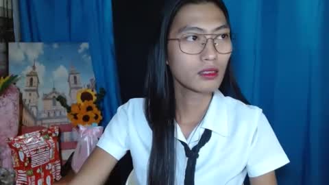 queensteffi online show from 12/22/24, 06:15
