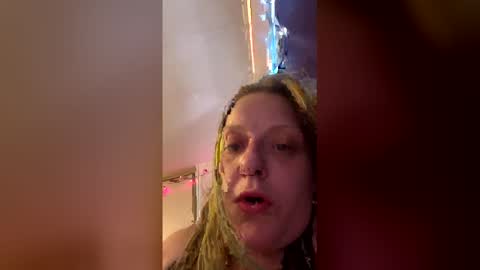 queenstonermami online show from 04/18/26, 06:56