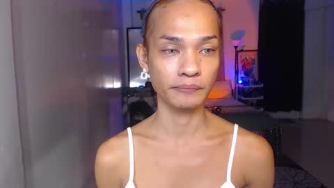 Snapshot of queenvalentinats chatting on 02/22/26, 03:54 ValentinaMoone online show from 02/22/26, 03:54