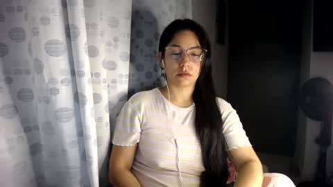 Paola online show from 06/12/26, 02:43