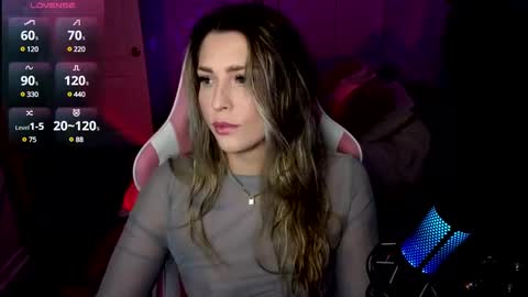 Snapshot of queenx_lexy chatting on 01/12/25, 07:42 queenx_lexy online show from 01/12/25, 07:42