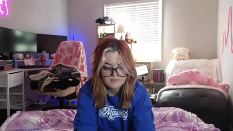 Snapshot of quervoqueen1 chatting on 01/13/25, 05:23 Bri online show from 01/13/25, 05:23
