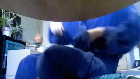 quetequeres online show from 01/08/26, 09:11