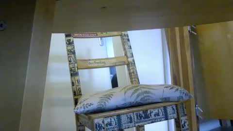 quetequeres online show from 04/19/26, 10:03