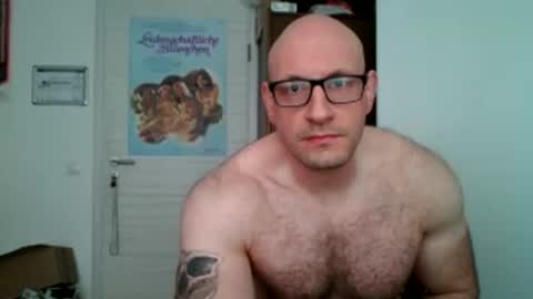 Snapshot of quickz chatting on 10/18/25, 08:04 quickz online show from 10/18/25, 08:04