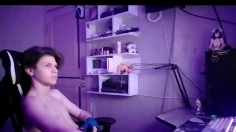 Snapshot of quiet_sh chatting on 02/11/26, 12:26 quiet_sh online show from 02/11/26, 12:26