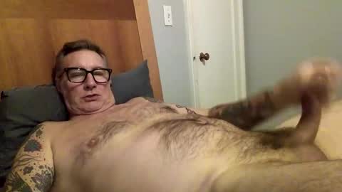 Snapshot of quietmature chatting on 02/28/26, 02:01 quietmature online show from 02/28/26, 02:01