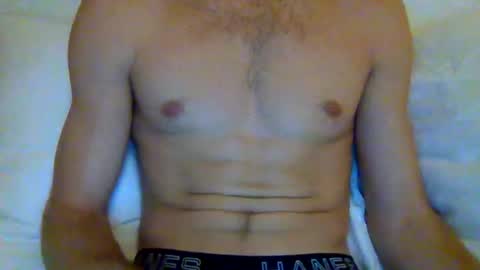 quiii1103 online show from 12/14/25, 01:44