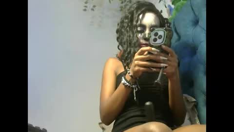 Snapshot of quin_z chatting on 11/01/25, 11:40 quin_z online show from 11/01/25, 11:40