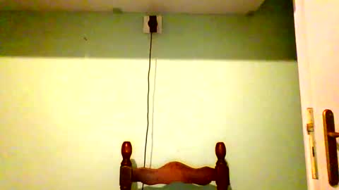 Snapshot of qwertyuiop22348015 chatting on 01/08/26, 11:18 qwertyuiop22348015 online show from 01/08/26, 11:18