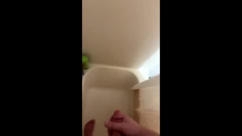 Snapshot of r0ck666 chatting on 10/07/25, 02:14 r0ck online show from 10/07/25, 02:14