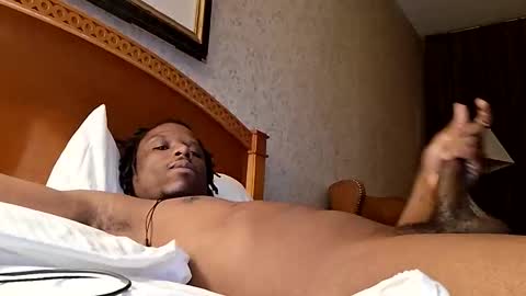 Snapshot of r0mm1354 chatting on 04/10/26, 06:51 r0mm1354 online show from 04/10/26, 06:51