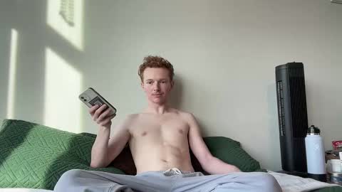 Snapshot of r3ddy2go chatting on 03/23/26, 12:58 r3ddy2go online show from 03/23/26, 12:58